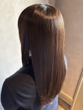 りらすぱ 上野御徒町 上野で叶う自然なツヤ髪　髪質改善トリートメント＋ヘッドスパ