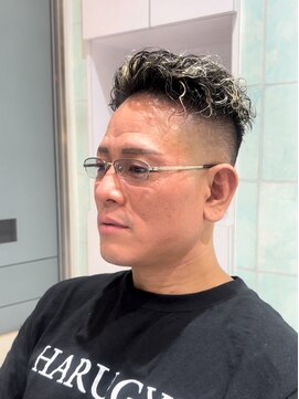 ハーツヘアーズ 五日市店(HEARTS hair's) メンズパーマ/ニュアンスパーマ/極道パーマ/フェードカット