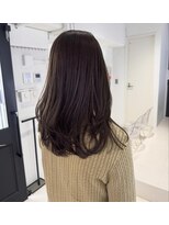 ロマリア ヒルズ 表参道 原宿(Lomalia HILLS) イメチェン/ツヤ髪/くすみブラウン/前髪/表参道/原宿