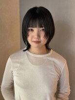 イト(iyto)&nbsp;ウルフ×顔まわりレイヤー×オリーブカラー