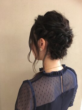 ロンド 銀座(Lond) パーティーヘアセット 担当 伊原