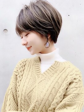 アンド ストーリーズ(&STORIES) 可愛い前髪ありのひし形耳掛け/20代/30代/40代/ショート/ボブ