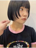 個性派ボブ 顔まわりレイヤー ボブウルフ