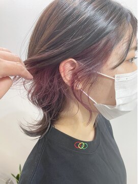 グーフィートーキョー 銀座(Goofy Tokyo) ウルフカット/イヤリングカラー/インナーカラー/ピンク