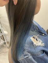 アイリス(Iris) グレー×ブルーイヤリングカラー