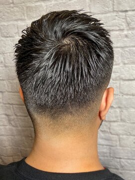 グレイスフルバーバー 赤坂見附店 フェードショートスタイル