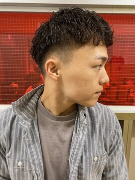 メリケンバーバーショップ トーキョー(MERICAN BARBERSHOP TYO) ハイライト/マッシュパーマ/ウルフ/アッシュブラック3