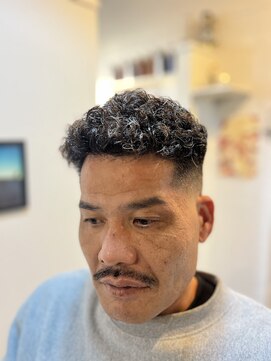 レガーロ(REGARO) おまかせパーマ＋カット