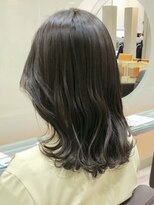 アトリエコア(Atelier Coa)&nbsp;ミルクティーベージュカラーくびれヘアグレージュカラー韓国