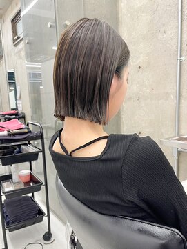 ノエ(noe) 切りっぱなしボブ×透明感カラーR50