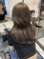 キーン 吉祥寺店(keen)&nbsp;《カネコ》透明感オリーブベージュ