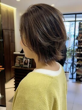アイフィール アヴェダ 瑞江店(i feel AVEDA) 【藤田】ふんわりレイヤー外ハネボブ