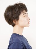 切りっぱなしショート・ボブ/絶壁解消/前髪なし/20代/30代/丸顔