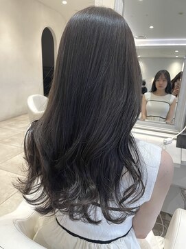 ザックラフィネ(ZACC raffine) くびれヘア/グレージュカラー/艶ロング/髪質改善/トリートメント