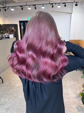 メリー オオサカ(Merly Osaka) ピンク好きさんにおすすめグラデーション