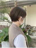 ショートボブ