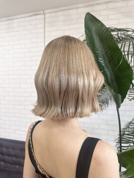 ココテラス(coco terrace) ブリーチ/ケアブリーチ/ダブルカラー/ミルクティーベージュ