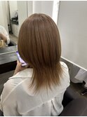 ミルクティーベージュ