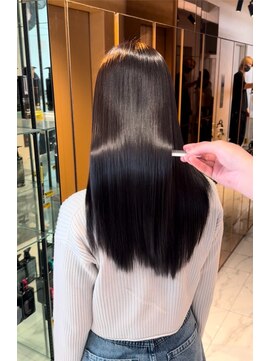 ミユーズ 表参道(Miyu's) 美髪ストレート 美髪ロング 縮毛矯正 地毛風ストレート 艶髪