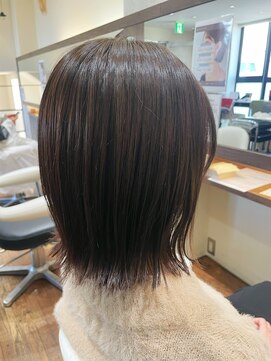 オリーブカラー