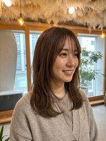 ホロル(horol)&nbsp;柔らか内巻きのレイヤーミディ