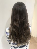 ソワンドブレス 阿倍野店(soin de brace)&nbsp;イルミナスモークグレージュＸバレイヤージュ