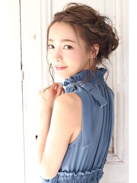 アース 高崎店(HAIR & MAKE EARTH) ふんわり大人なパーティーアレンジ