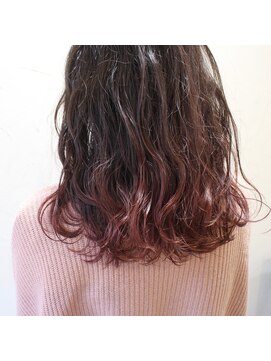 デコヘアーフラッペ(DECO HAIR frappe) ピンクブラウンのグラデーションカラー