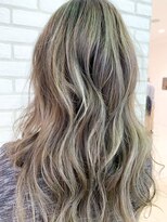 アッシュ 十日市場店(Ash)&nbsp;やわらかグレージュ&ハイライト