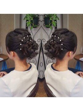 アトリエ アンファン(atelier EnFant) アップアレンジねじり編み花形シニョン