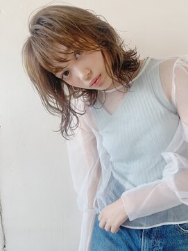 クロム バイ リエット(Chlom by Lietto) Chlom☆新宿 ハイライトベージュイルミナカラーミディアムボブ