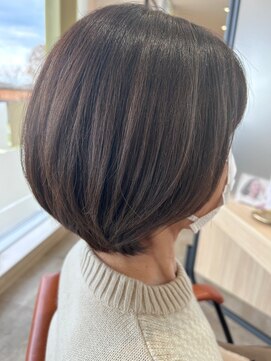 リモア(limore) ナチュラルショートボブ