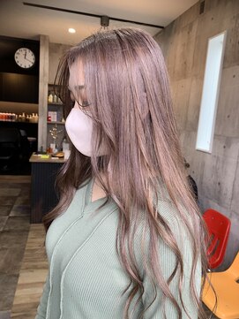 ハク(haku) [yuuki]ラベンダーカラーピンクベージュミルクティーカラー