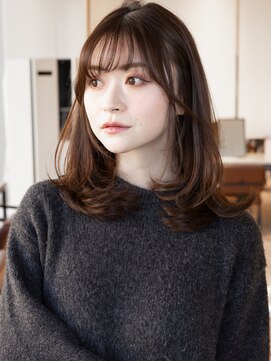 アフロート ギンザ(AFLOAT GINZA) 【白川】20代30代40代小顔カットくびれオリーブグリーン23.2.19