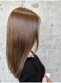 ツヤ感明るめベージュ