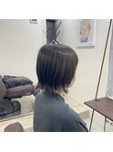 外ハネショートボブ