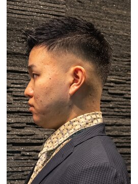 ヒロギンザ 六本木店(HIRO GINZA) ビジネス風スキンフェード刈り上げ