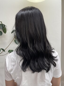 インビテーション(invitation) 暗めグレージュ