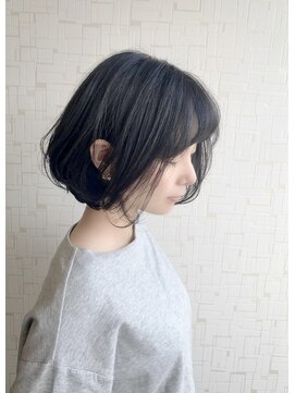 イチゴイチエ(151A) 大人女子×ハンサムボブ