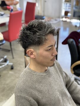 ロジーリリーヘアーズ(Rosy Lily hair's) バーバーアップバング