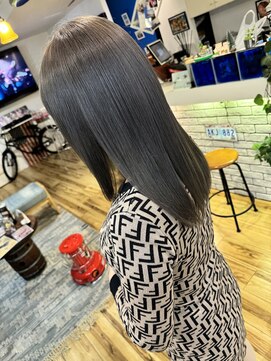 リアン(Lien) ダークグレージュロング