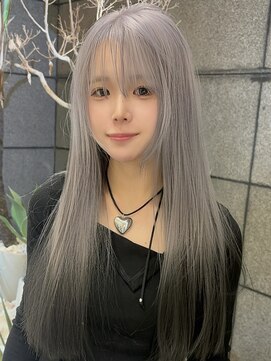 ゼスト フィーノ(ZEST fino) 茶色からでもなれる!ホワイトシルバー 姫カットも相性〇/立川