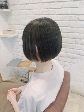 マジック(MAGIC) 【MAGIC 小名木】ショートボブスタイル