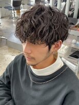 原宿波巻きパーマシャドウパーマセンターパートウルフ緩め30代