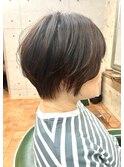 長さは変えずに毛量だけ調節したドライカット. Style ☆
