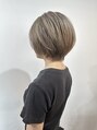リム(Lim) 丸みが可愛いショートボブ