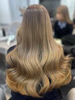 ラビス 浦和(Lovis) 似合わせカット/メルティカラー/韓国ウェーブ