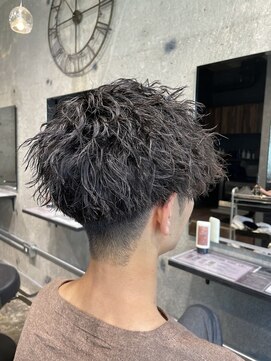 ライズ 綾瀬店(RISE) 絶対にチリチリしない!セットが簡単!ゆるめツイスト!!