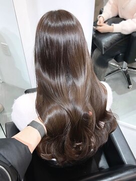 ラボ バイ アンキシム(Labo by AHNKISM) 【髪質改善】縮毛矯正/ブリーチなしカラー/韓国ヘア/堀江