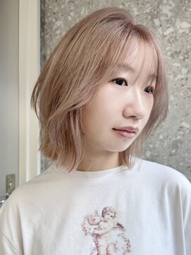 サンク 原宿 表参道(cinq) ヘーゼルベージュピンクベージュハッシュカットレイヤーボブ韓国